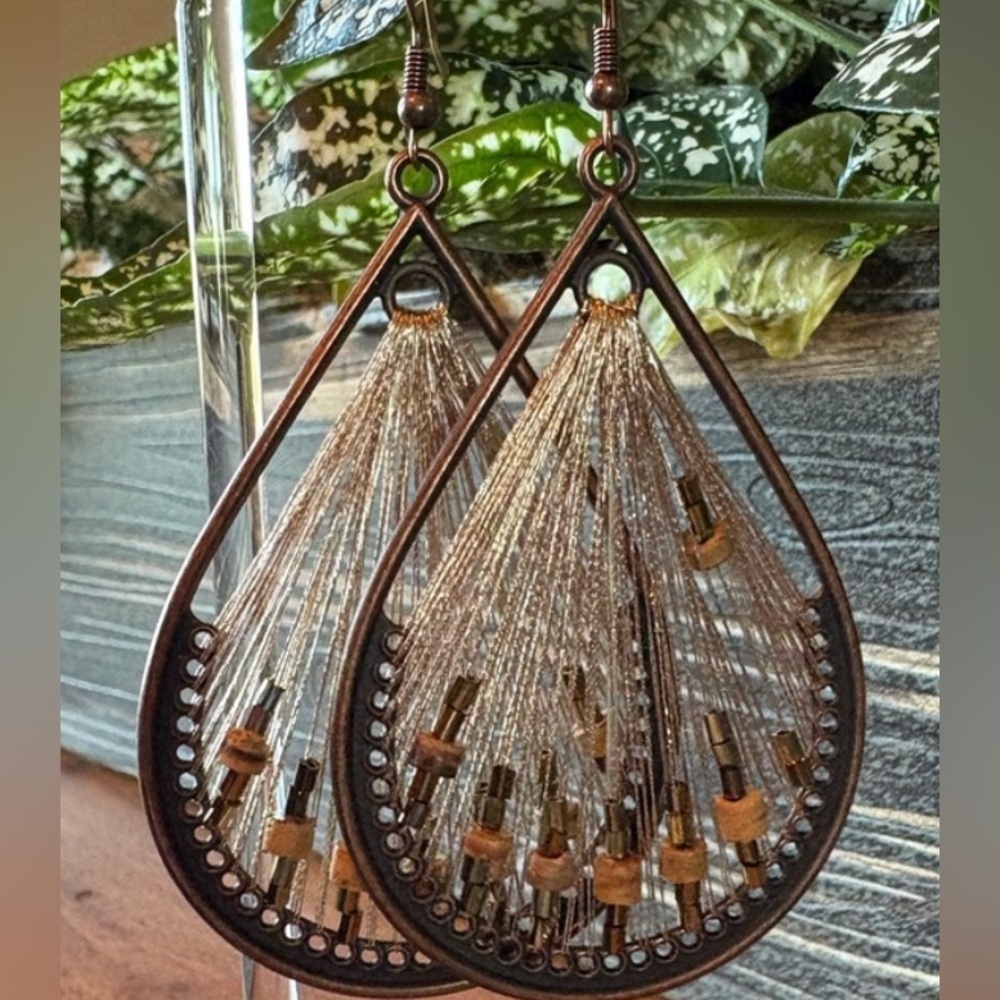 ♥️💖 Metal Wood & Beaded Boho Earrings Sparkle Glam NWT